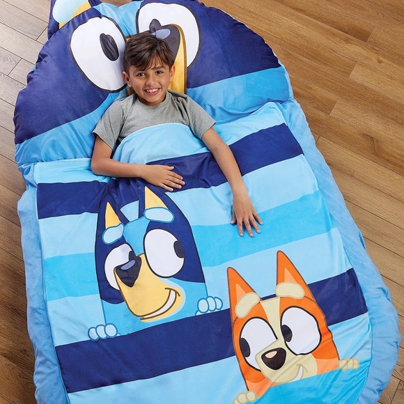 Bluey Oversized Kids Floor Lounger - Picture 2 of 3
